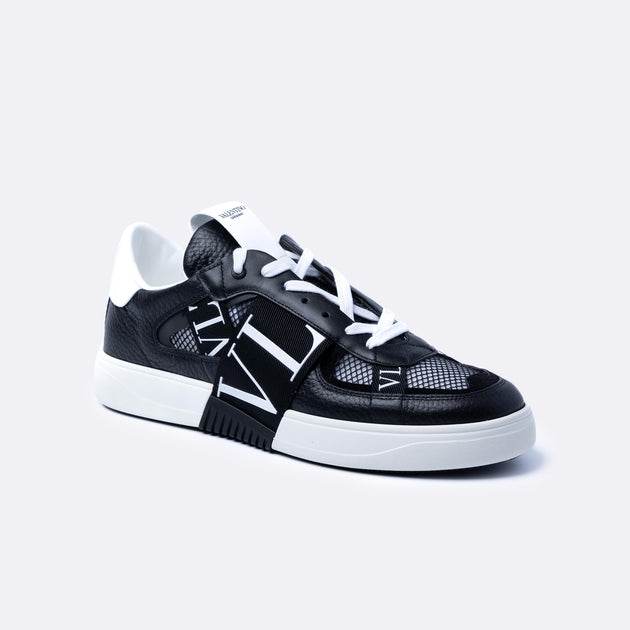 【関税&送料込み】Valentino Garavani Valentino Garavani 'R Valentino Garavani Sneakers – Luxury King
