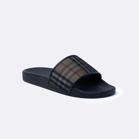 Burberry slippers