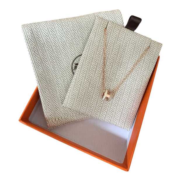 Hermes Pendent Necklace