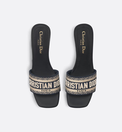 Dway Heeled Slide
