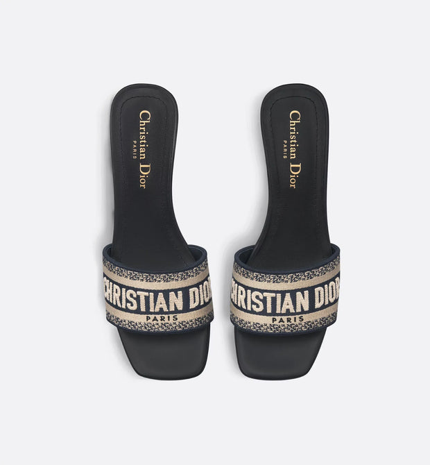 Dway Heeled Slide