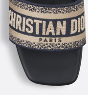 Dway Heeled Slide